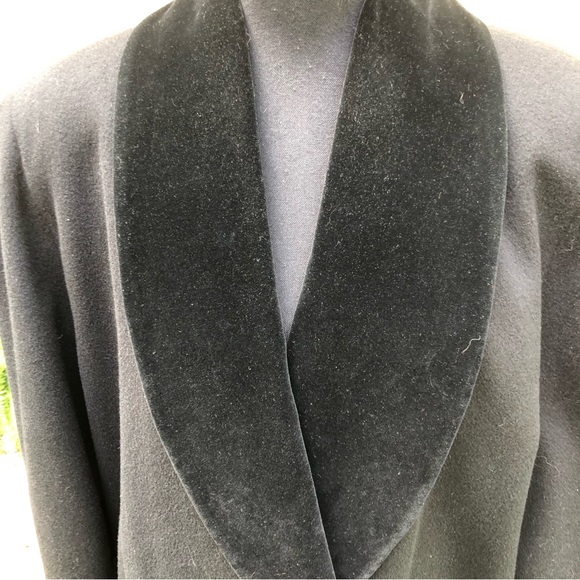 REDUCED: Karen Petites Black Wool Coat, no size shown - Picture 14 of 14